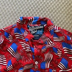Hawaiian The Hawaiian shirt brand men’s 4th of July USA flag size medium